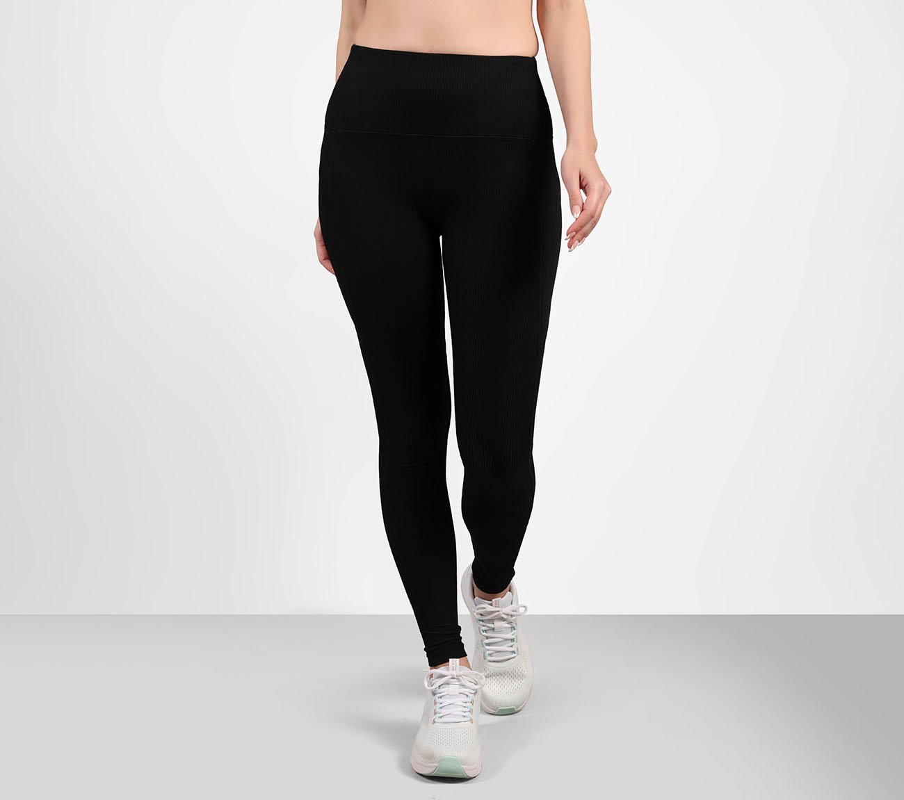 VERTICAL PATTERN PANT, BLACK Apparels Lateral View