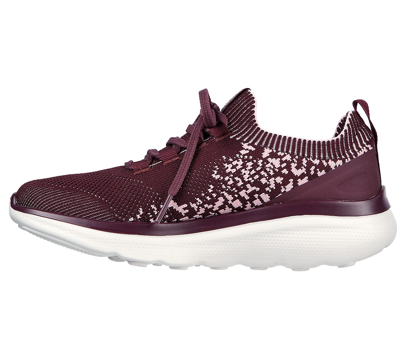 GO RUN MOTION, BBURGUNDY Footwear Left View