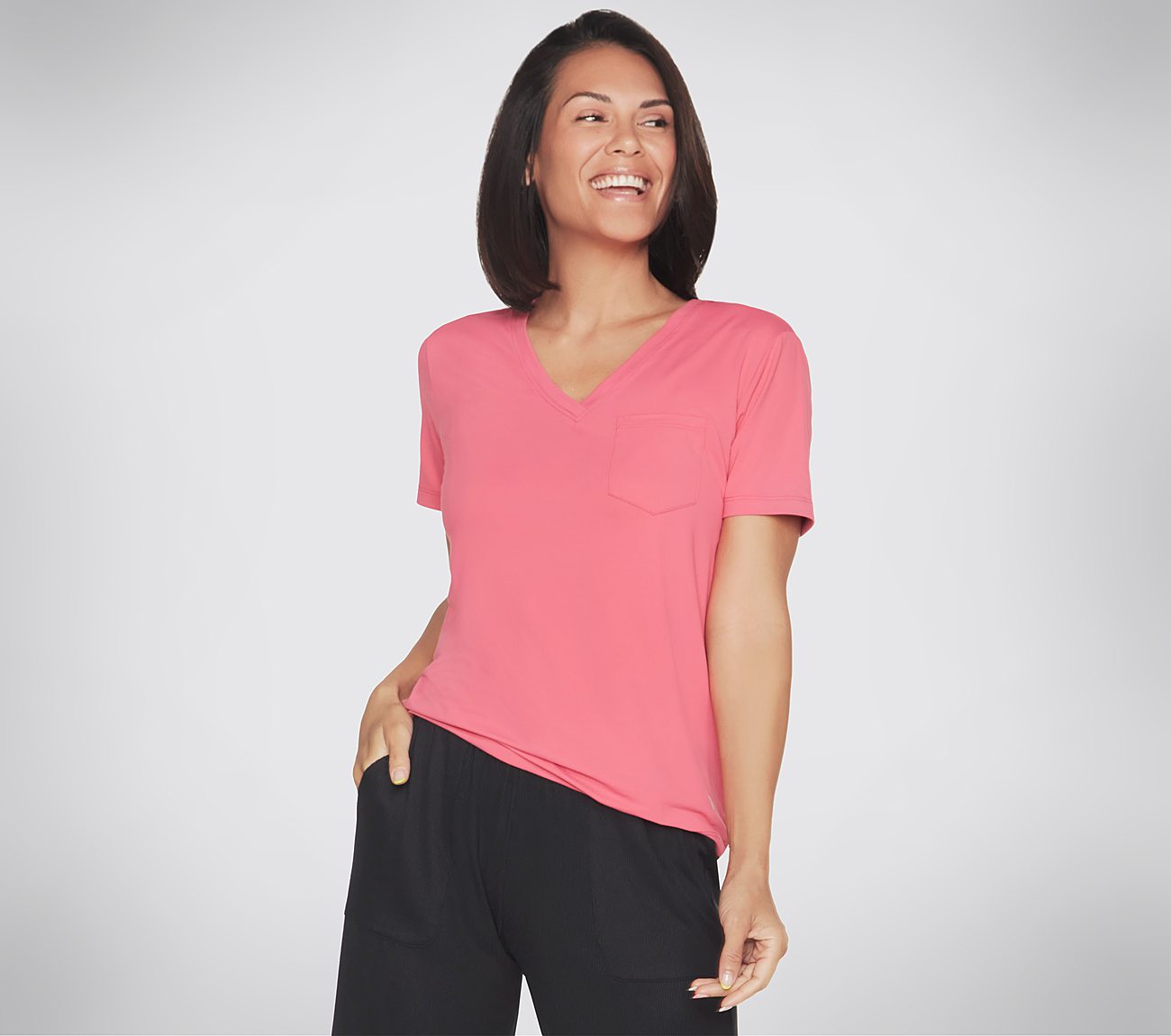 GODRI SERENE V-NECK TEE, RED/BLUE Apparel Bottom View