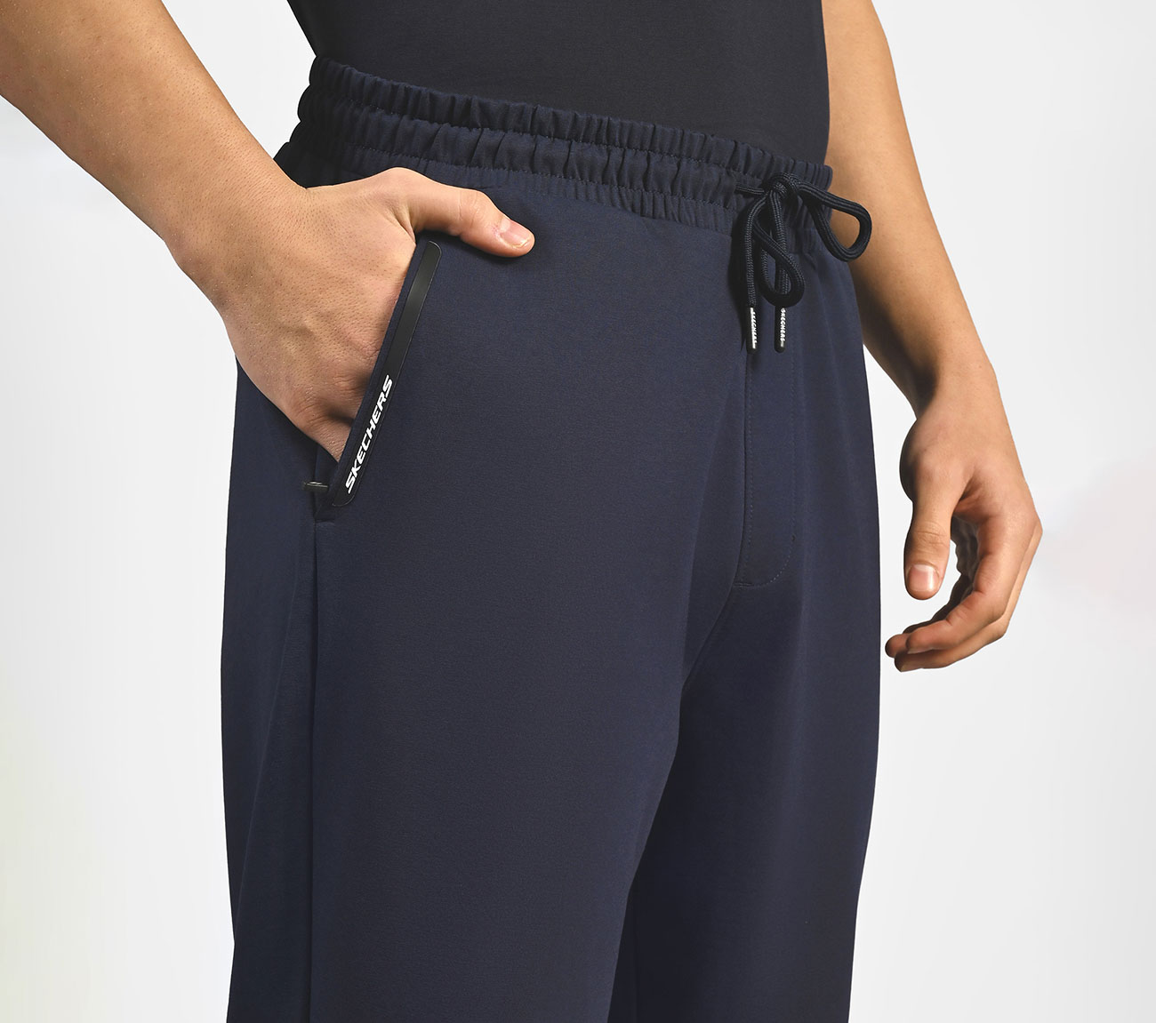 ACTIVE WOVEN PANT,  Apparel Right View