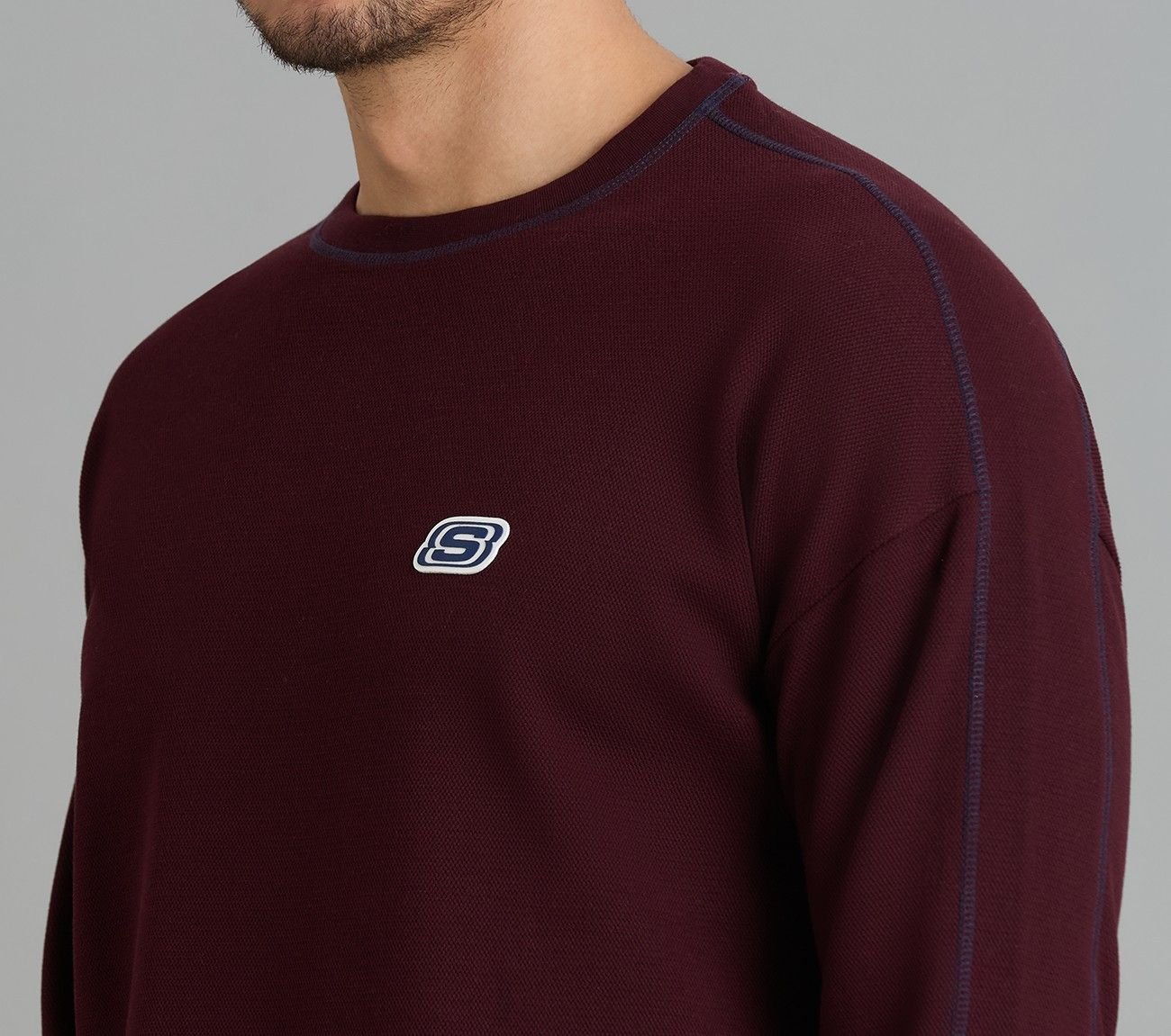 OVERSIZED CONTRAST FLATLOCK TEE, BURGUNDY/PINK