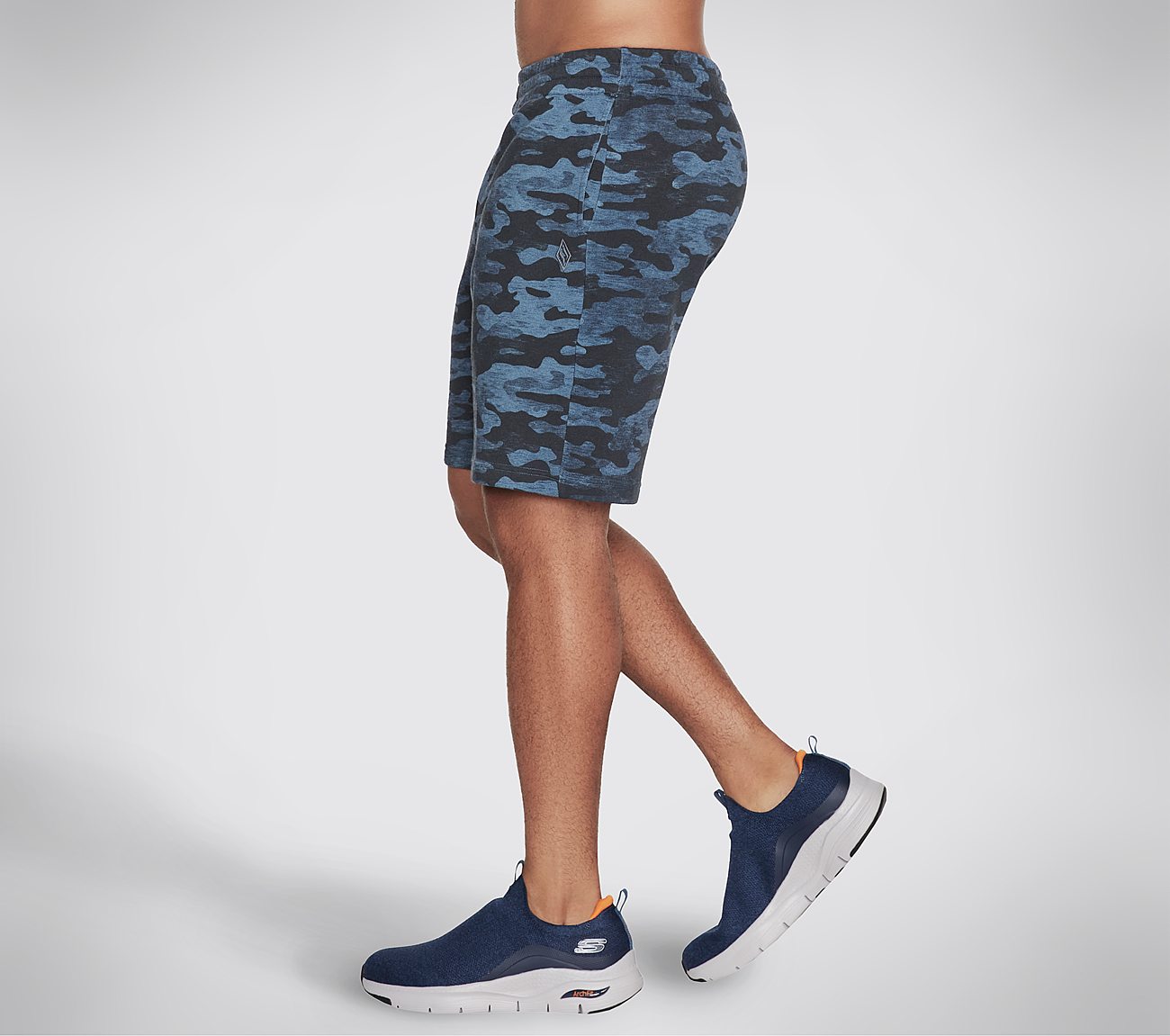 SKECH-SWEATS CAMO LOUNGE 9 SH, NAVY/MULTI Apparel Bottom View